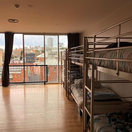 Barkly Backpackers Hostel Melbourne Exterior photo