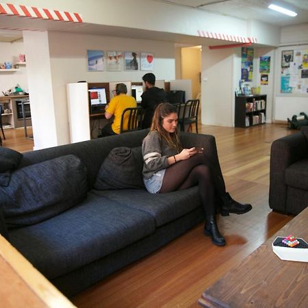 Barkly Backpackers Hostel Melbourne Exterior photo