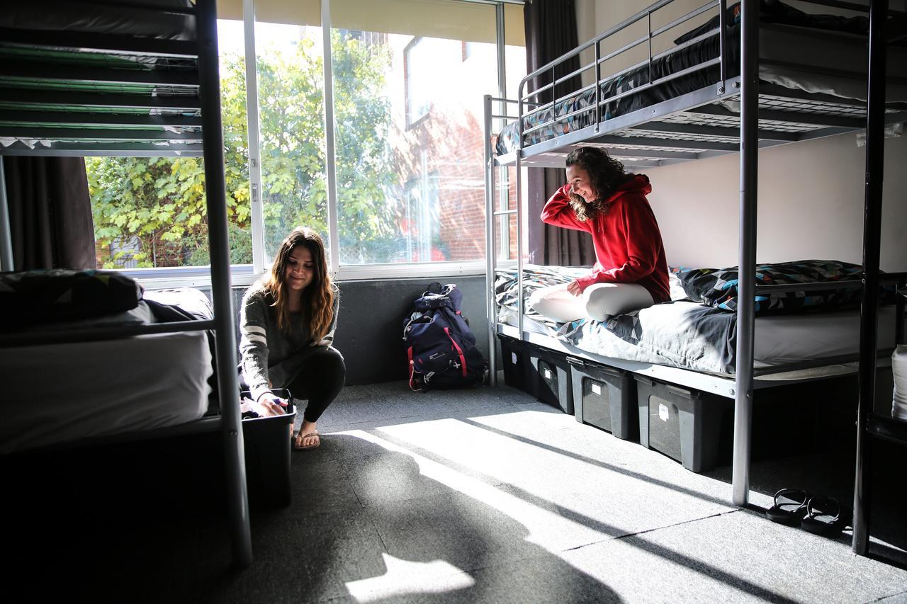 Barkly Backpackers Hostel Melbourne Exterior photo